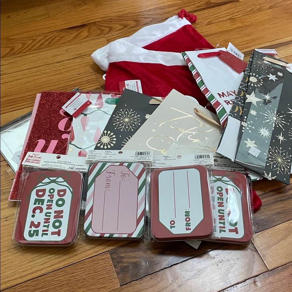Festive Christmas package sets